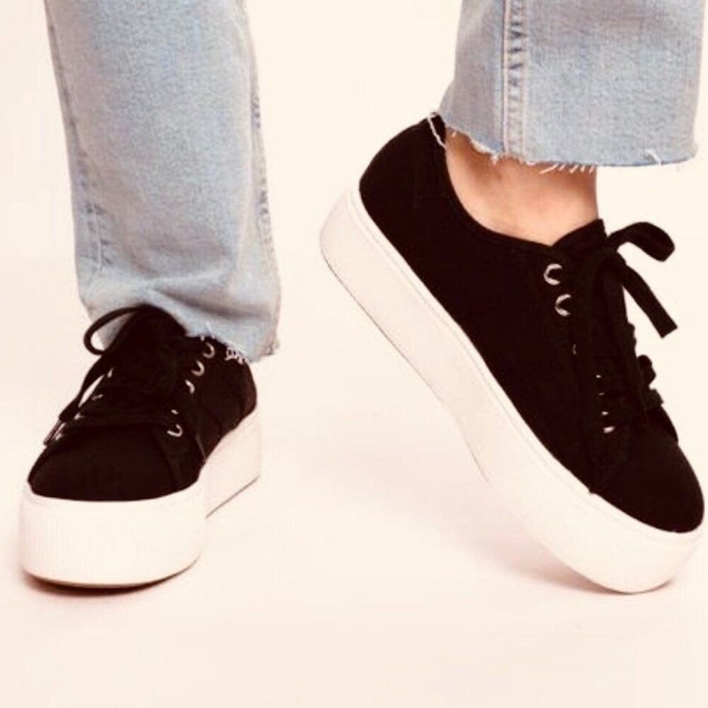 Steve Madden Emmi Platform Canvas Sneakers Creepe… - image 1